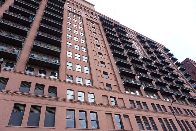1st image of 165 N Canal St APT 1113