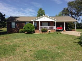 305 Old Henrietta Rd, Forest City, NC 28043