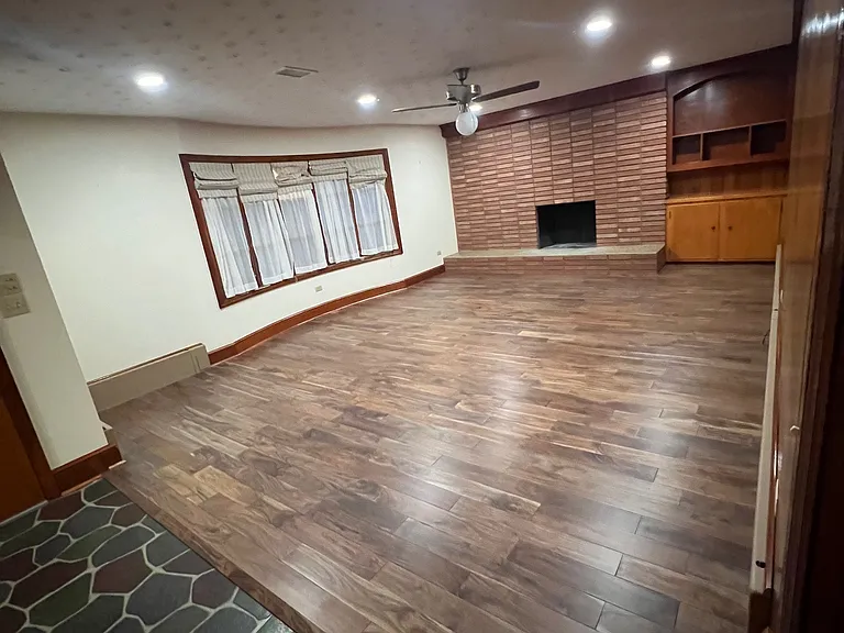 2294 Sparta Rd — Photo 6
