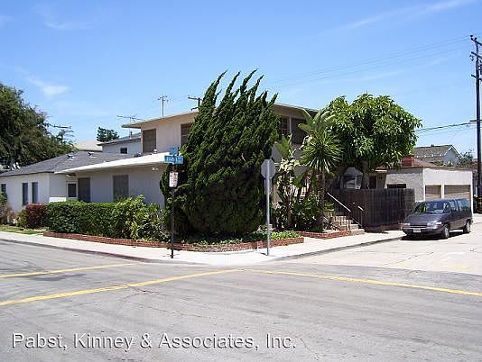 1st image of 5527 E 2nd St #2