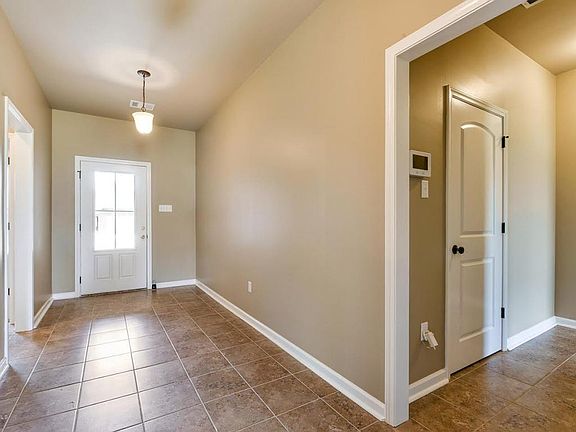2nd image of 608 Magnolia Knee Dr