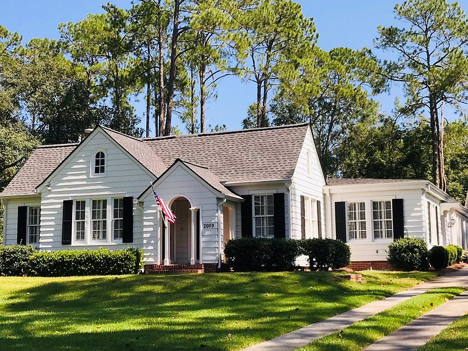 2009 S Main St, Moultrie, GA 31768 Zillow