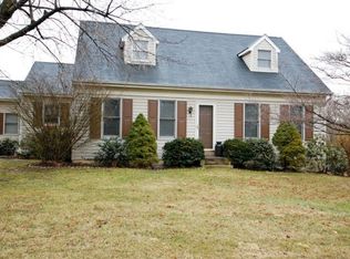 1581 Putnam Dr, Lancaster, PA 17602