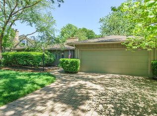 717 S Seminary Ave, Park Ridge, IL 60068