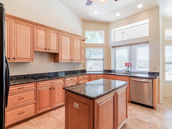 3rd image of 4669 E Palo Brea Ln