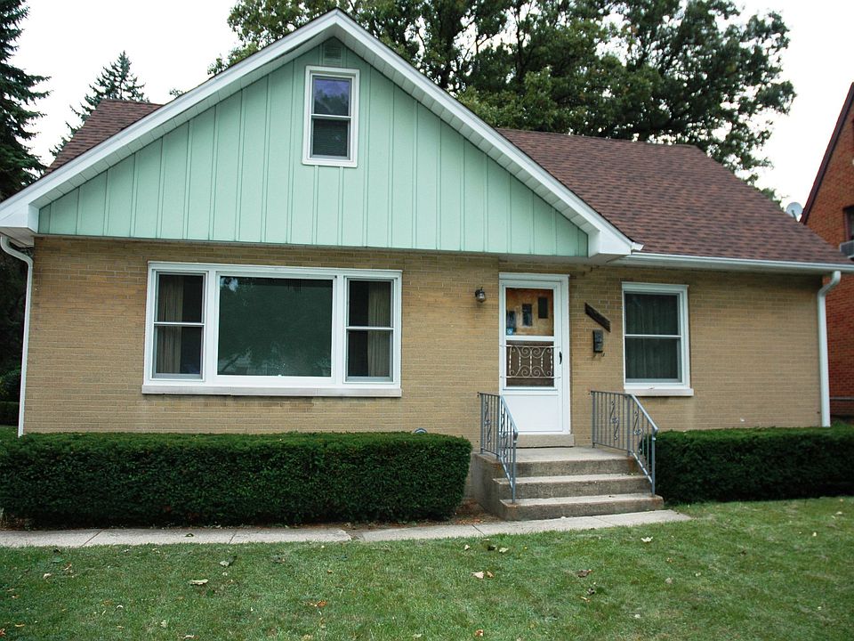 502 N Elmwood Ave