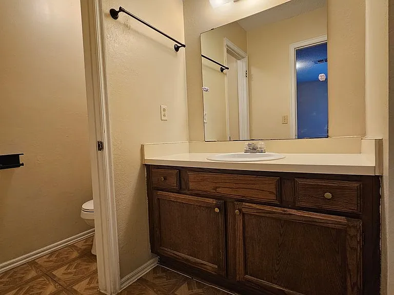 1208 Clearwater Dr — Photo 12