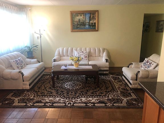 2nd image of 7202 Oak Ave #2