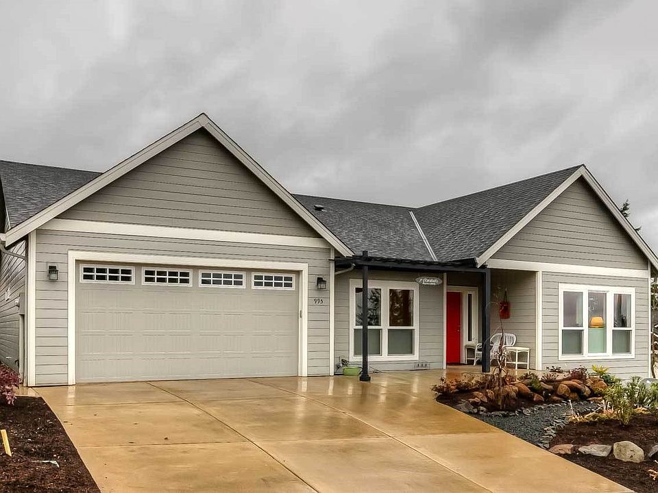 1st image of 995 Caradon Ct NW