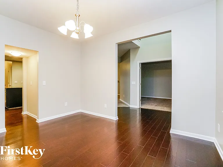 4015 Peregrine Pass Dr — Photo 6