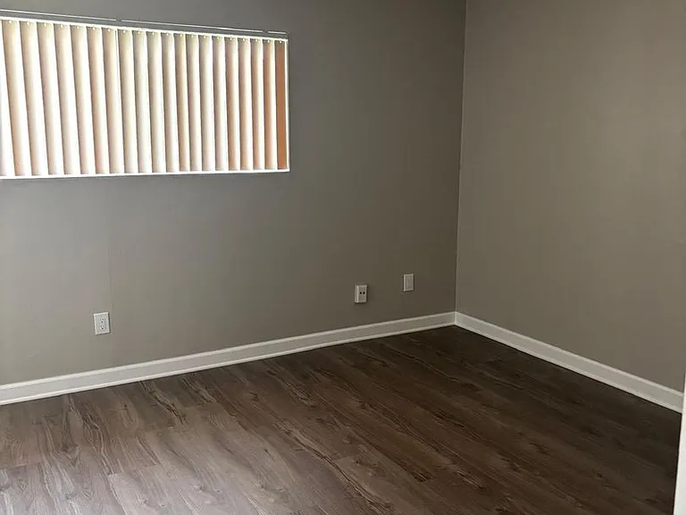 Sandra's Apartments — Photo 5