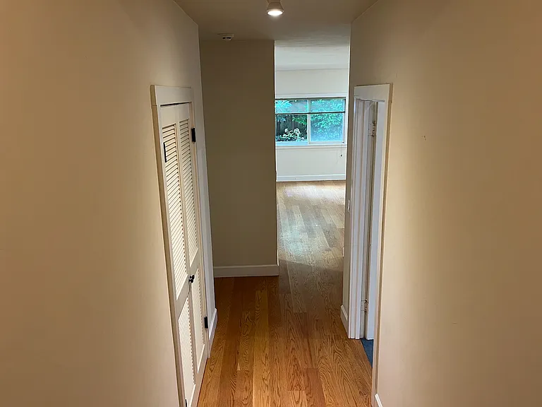 9011 Skyline Blvd — Photo 15
