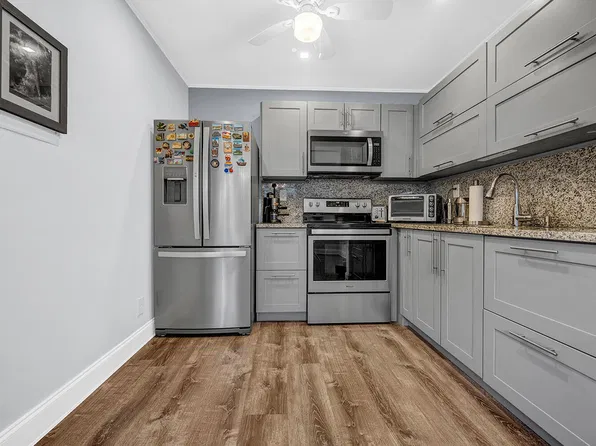 370 Piedmont Trl, Delray Beach, FL