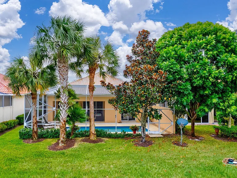 8241 Tobago Ln — Photo 53