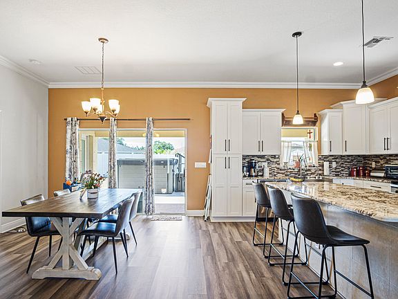 3rd image of 232 SW Volta Court