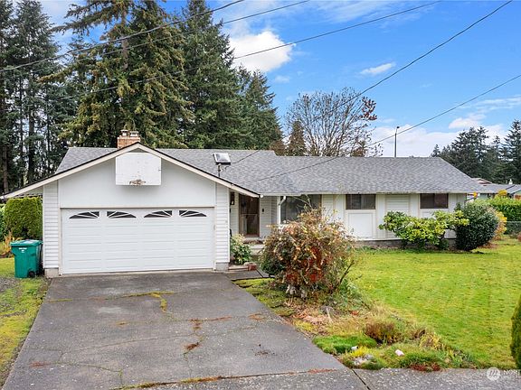 2nd image of 1711 Dogwood Drive SE