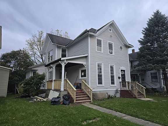 3rd image of 260 Caldwell Ave #B