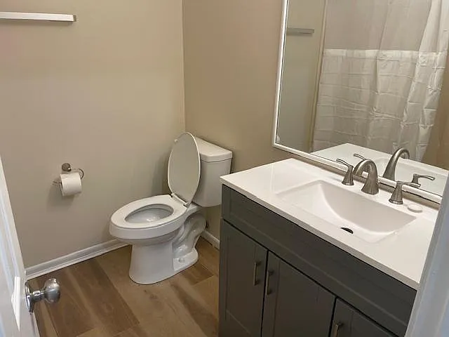 117 Hampton Dr — Photo 8