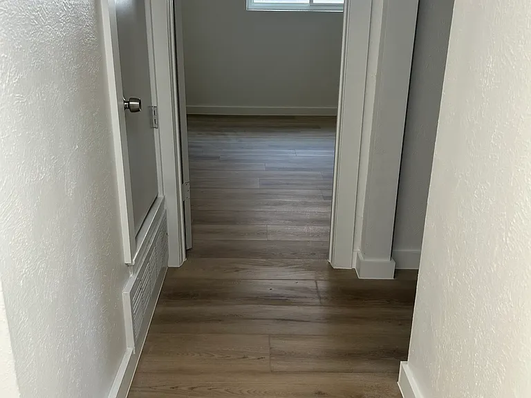813 Panay Way Dr — Photo 22
