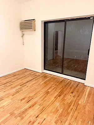 Rented by GROOME REALTY LLC | media 13