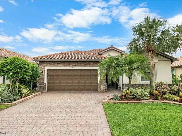 11288 Red Bluff Ln, Fort Myers, FL 33912