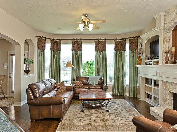3rd image of 7630 Marble Cove Ln