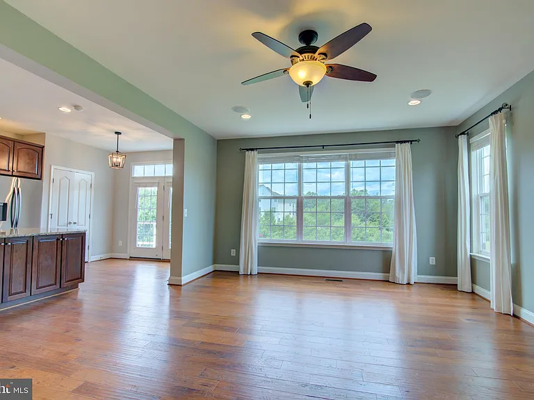 13481 Arcadian Dr — Photo 19
