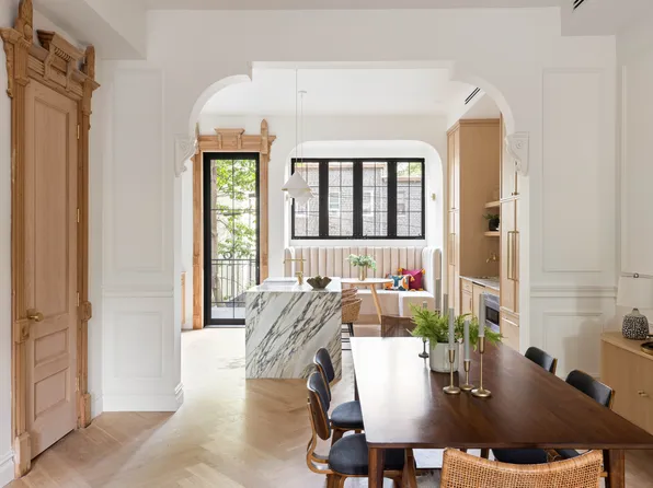 757 Putnam Avenue image 5 of 24