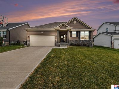 8017 Kilpatrick Pkwy, Bennington, NE, 68007