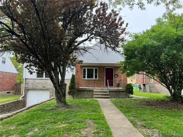 1011 Edgetree Ln, Cincinnati, OH 45238