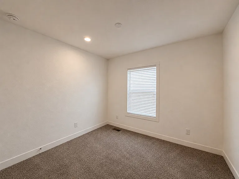 2060 N Center St #430 — Photo 19