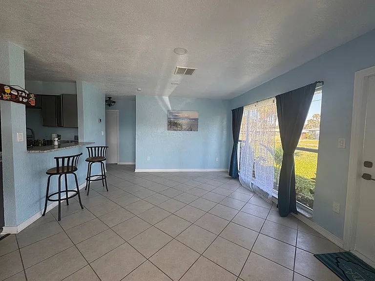156 Myakka Dr — Photo 11