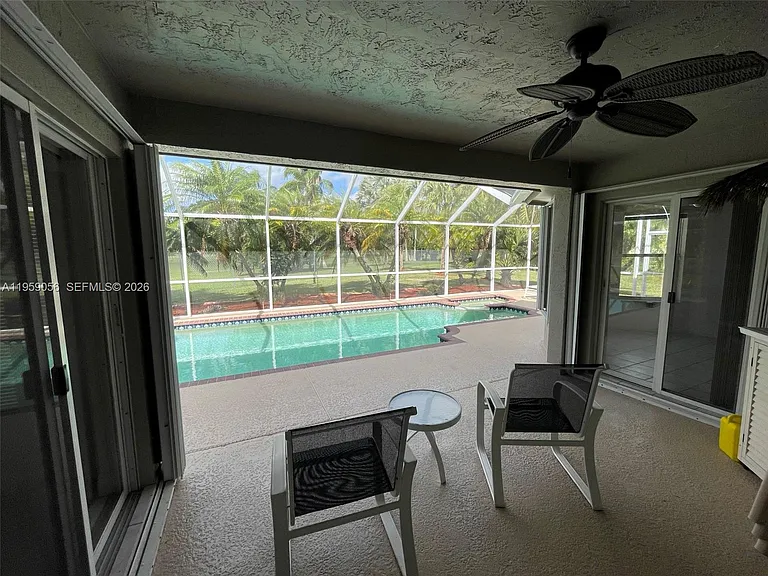 2710 Augusta Dr — Photo 20