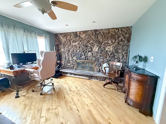 3rd image of 20172 Prophet Rd