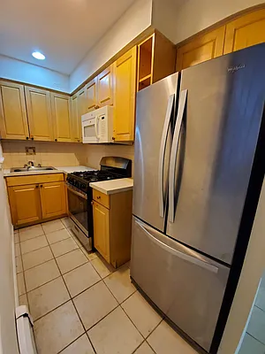 Rented by Kelleher & Rosenberg Realty Services LLC | media 7