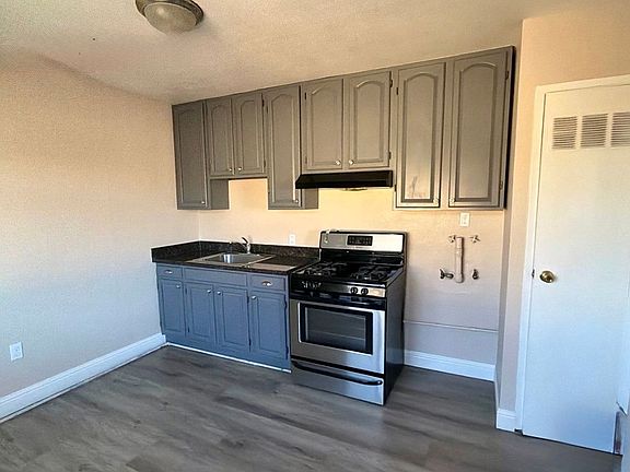 4th image of 1152 70th Ave APT D