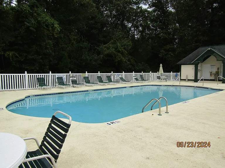 619 Tupelo Ln #2-I — Photo 17