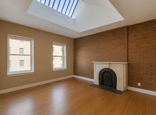 428 W 44th St APT 3R, New York, NY 10036