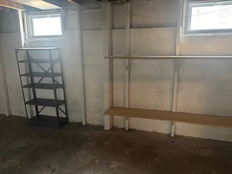 Building Photo - 807 E Atlantic St
