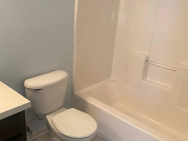 712 Middle Branch Way — Photo 11