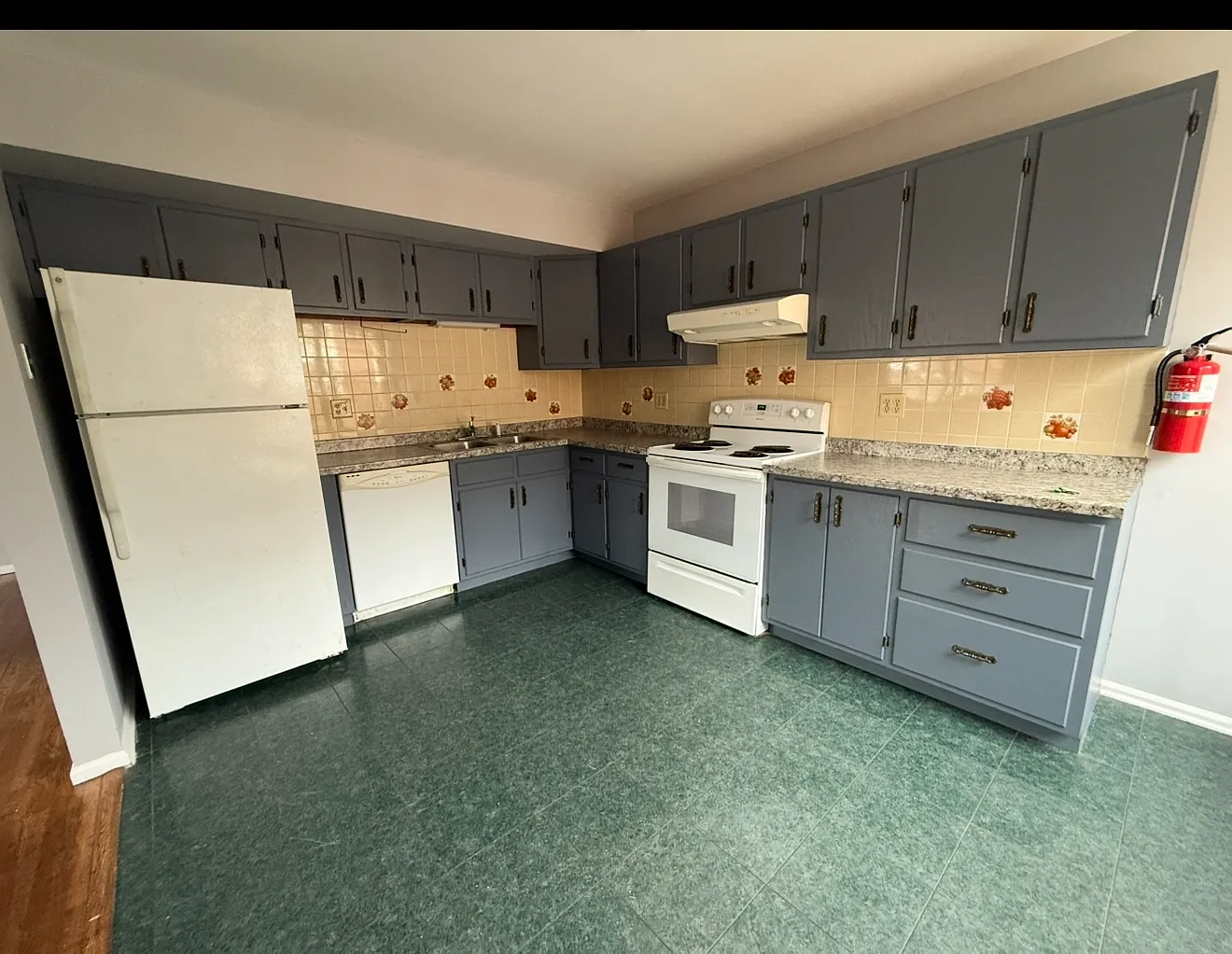 710 Central Avenue — Photo 1