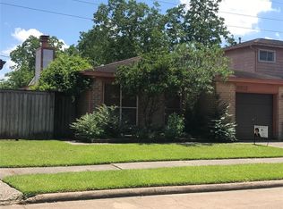 8319 E Ridge Dr, Houston, TX 77040