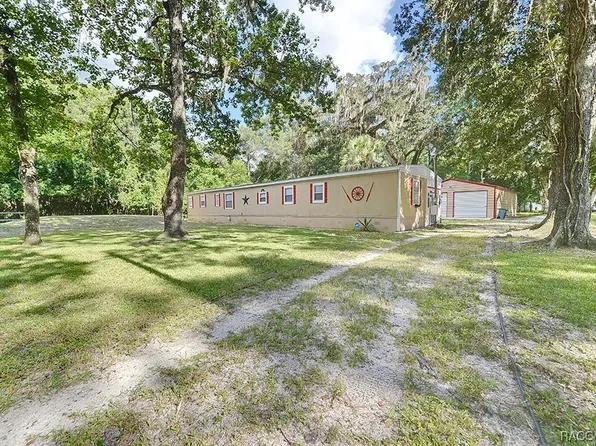 8245 S Kimberly Cir, Floral City, FL 34436