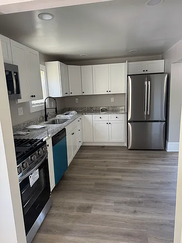 515 Mace Ave Photo 1