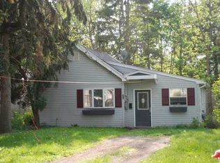 88 Windsor Rd, Rochester, NY 14612