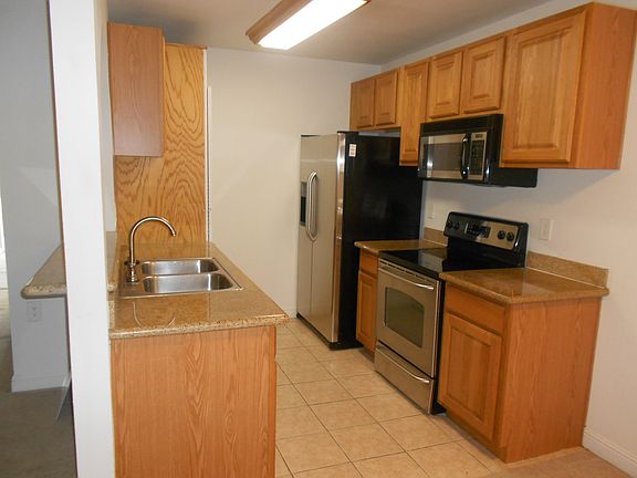 3rd image of 1515 E Reno Ave Unit B201