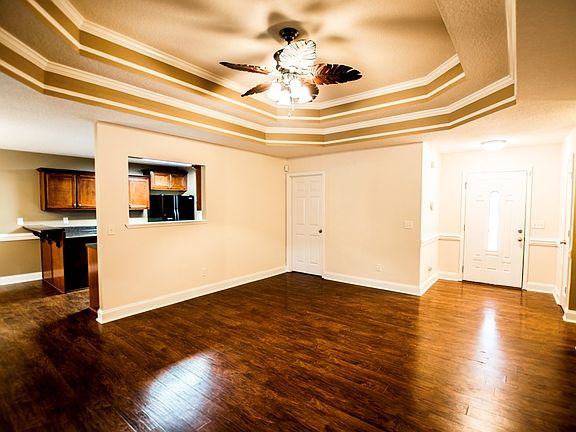 5th image of 220 Woolard Way NE