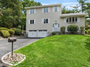 53 Oslo Dr, Yorktown Heights, NY 10598