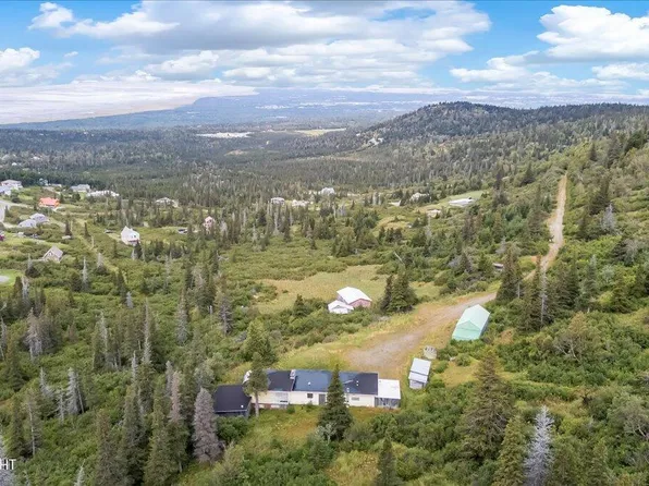 15701 Newell Dr, Anchorage, AK 99516