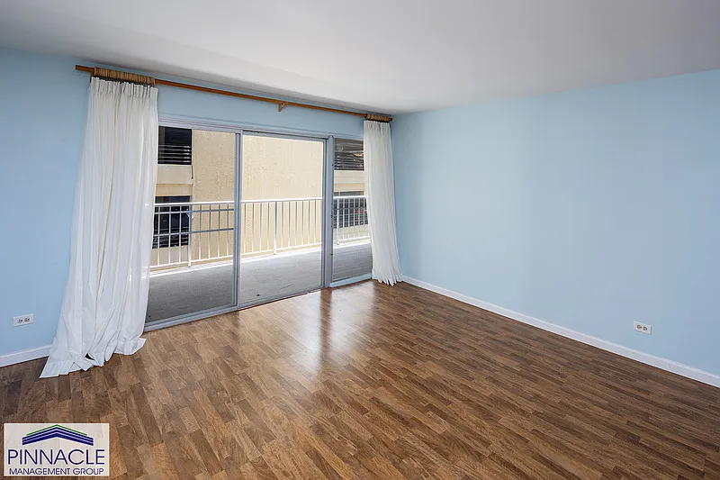 1 bed, 1.0 bath, 612 sqft, $2,000 — Photo 2